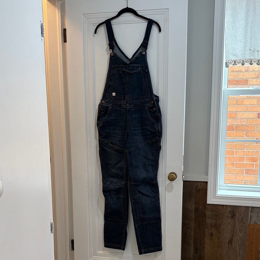 Duluth Trading Co Blue Denim Apparel